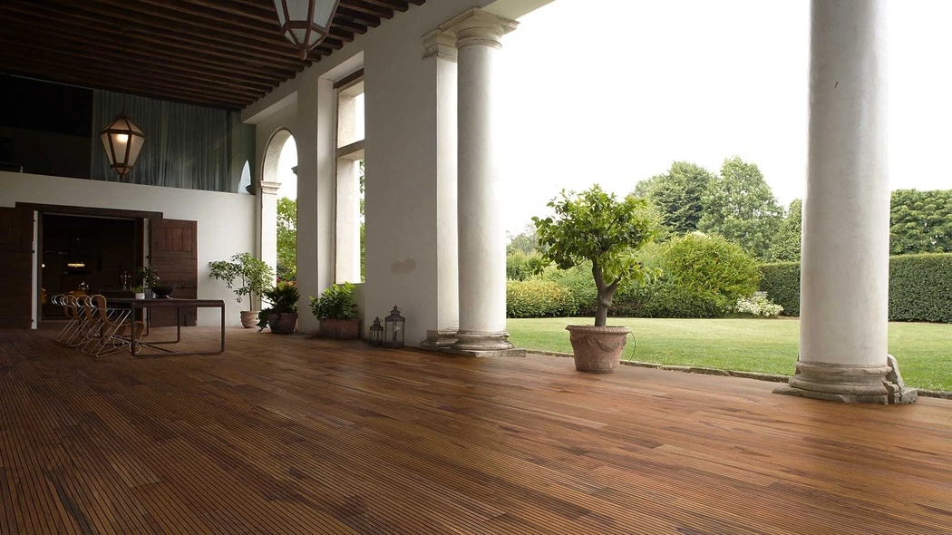 Parquet Outdoor Marine in Tek di Listone Giordano