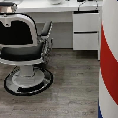 Pavimento Heritage effetto legno rustico di Swing Floor